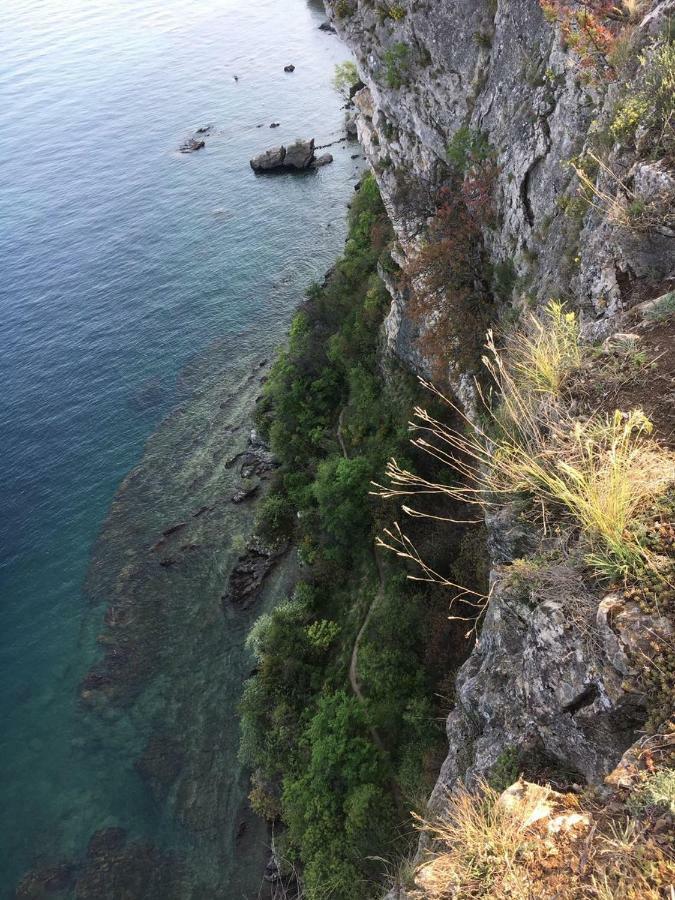 Agriturismo Holle Manerba del Garda Luaran gambar