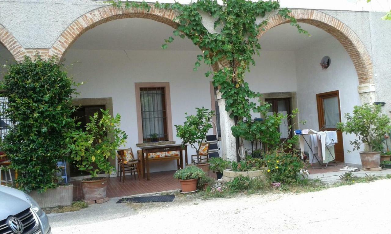 Agriturismo Holle Manerba del Garda Luaran gambar