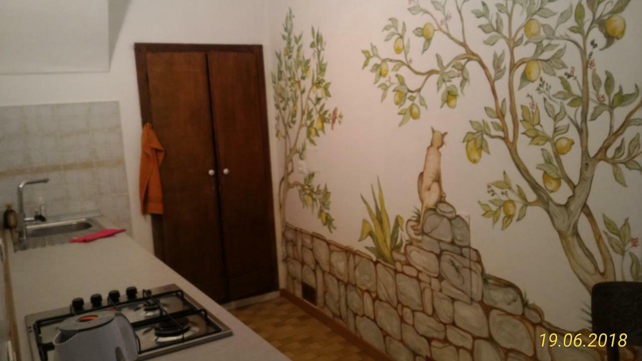 Agriturismo Holle Manerba del Garda Luaran gambar